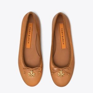 Brand new Tory Burch Charm Ballet Flat